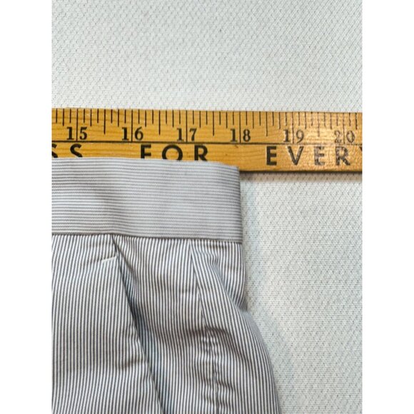 Express Photographer Men's Straight Pants Flat Front Size 34/32 Gray Pinstripe - Picture 12 of 15